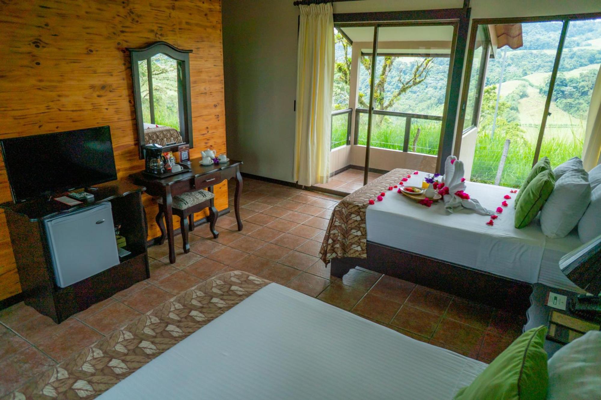 Montana De Fuego Mountain Resort & Spa La Fortuna Quarto foto